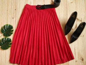Saia Plissada Midi Vermelho