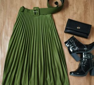 Saia Plissada Midi Com Cinto Verde musgo